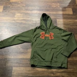 XL Under Armour Sweatshirt